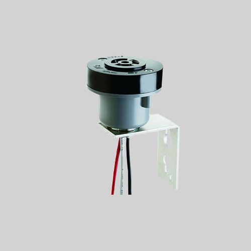 k122MX ANSI C136.10 Sealed Locking Type NEMA Receptacle